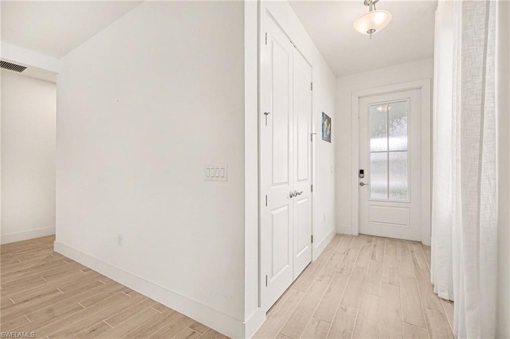 REGENCY - Residential