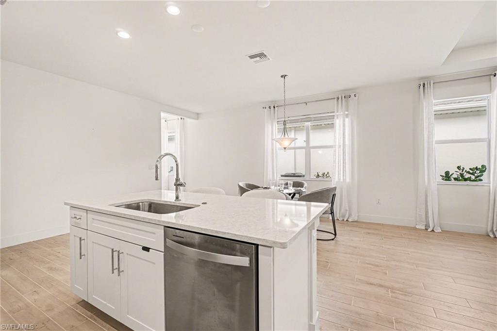 REGENCY - Residential