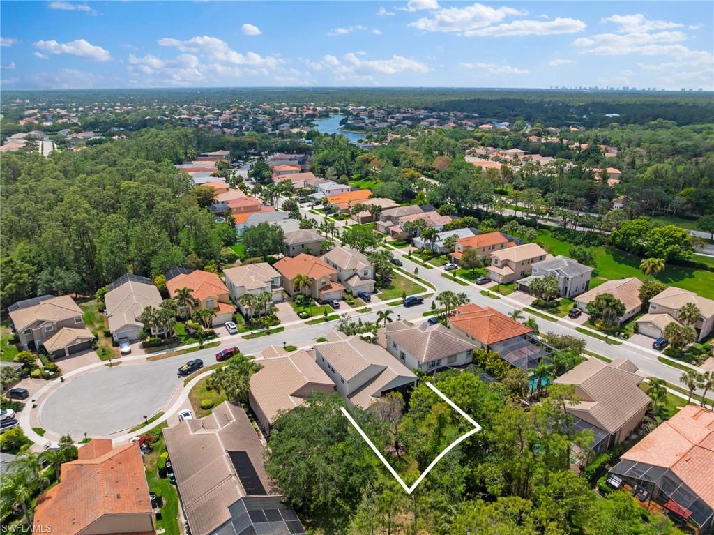 2389 Leafshine LN