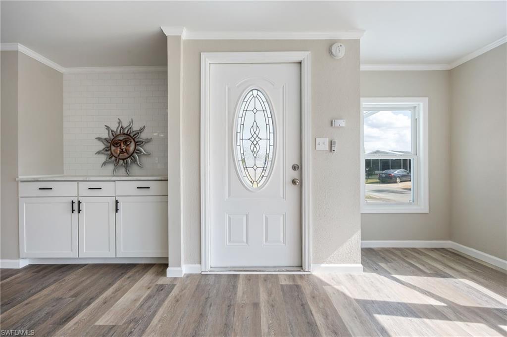 SIX LAKES COUNTRY CLUB - Residential