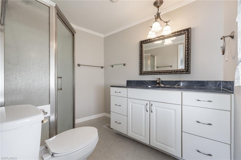 SIX LAKES COUNTRY CLUB - Residential