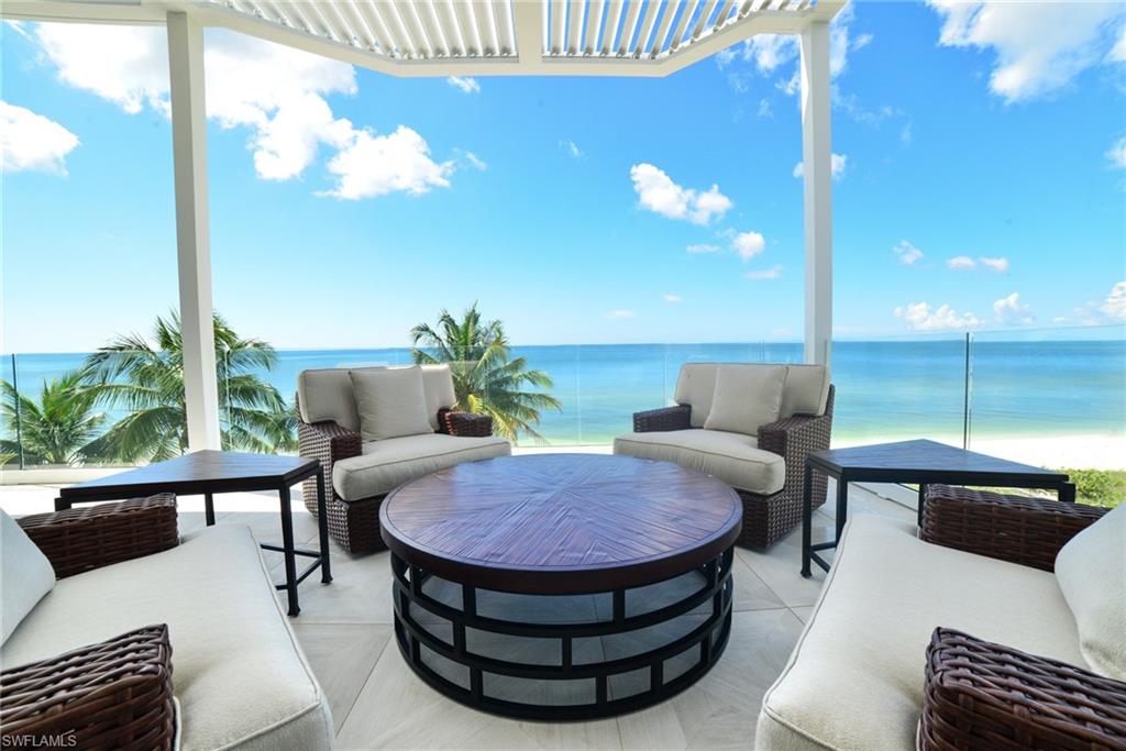 BAREFOOT BEACH - Residential