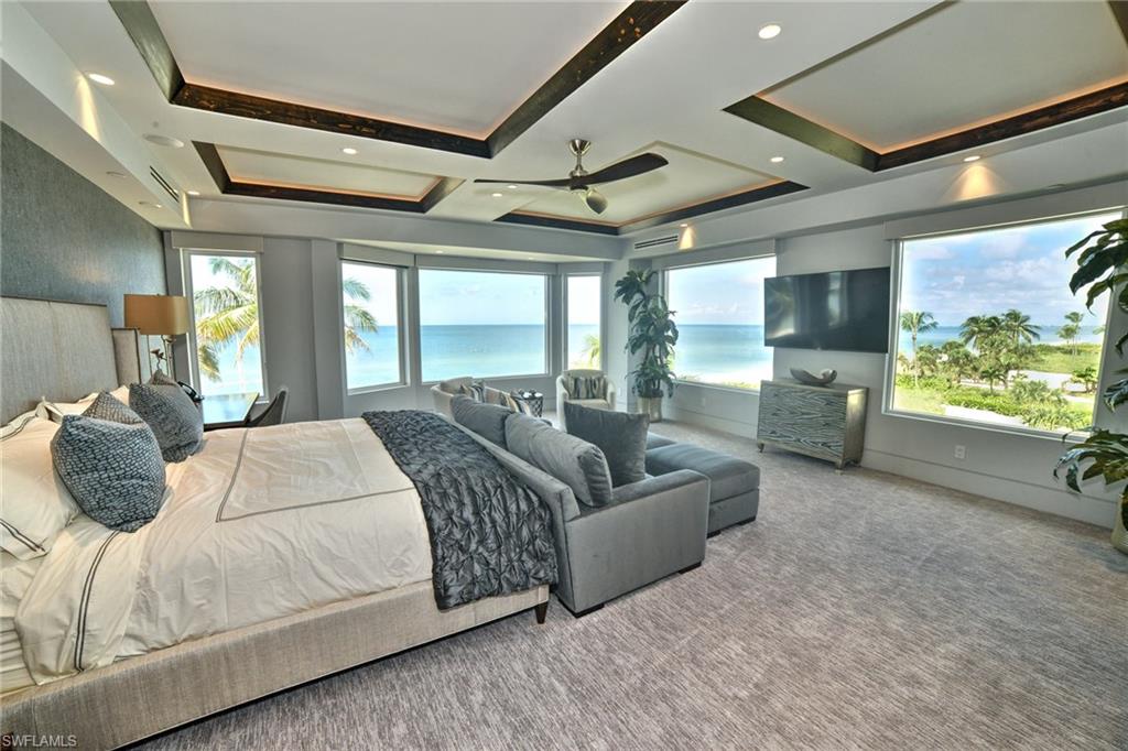 BAREFOOT BEACH - Residential