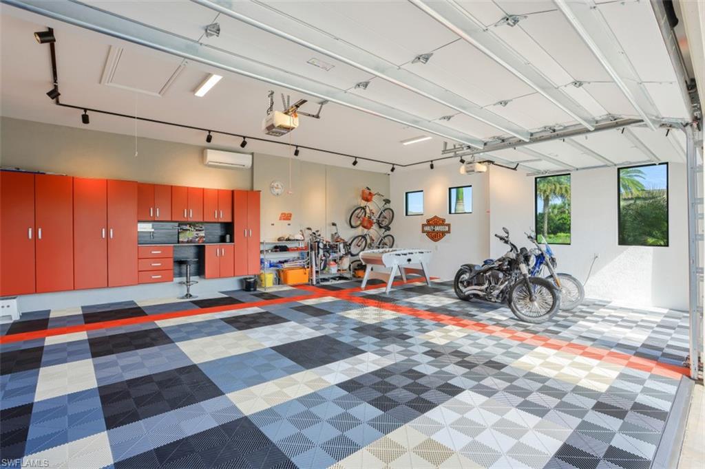 ESPLANADE - Residential