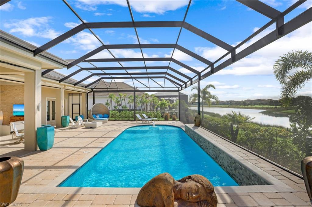 ESPLANADE - Residential