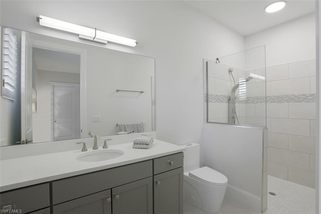 ESPLANADE - Residential