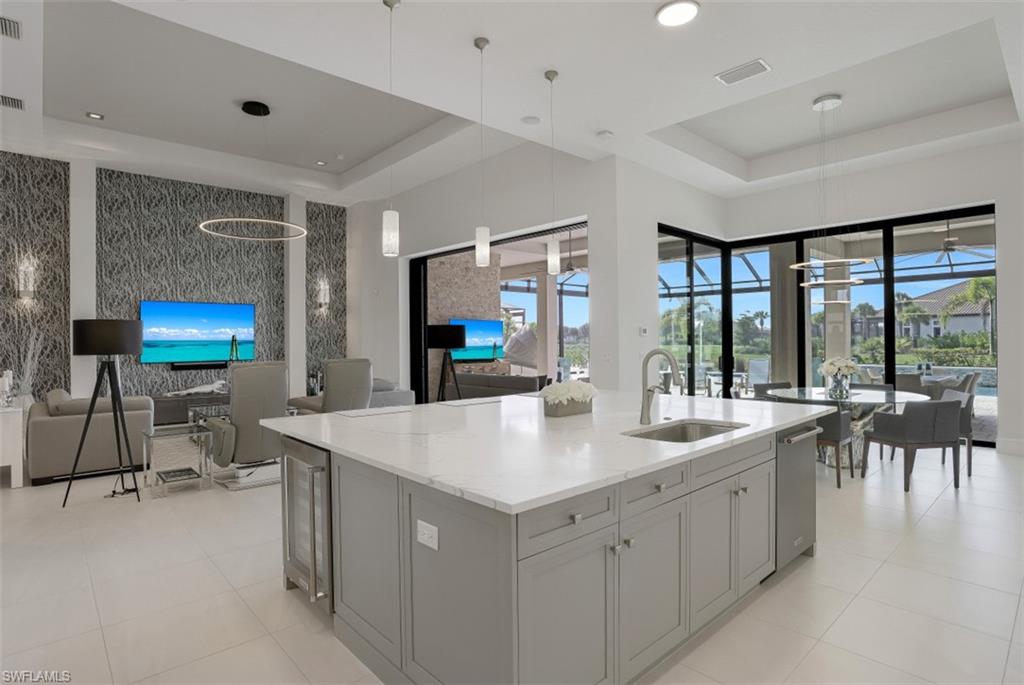 ESPLANADE - Residential