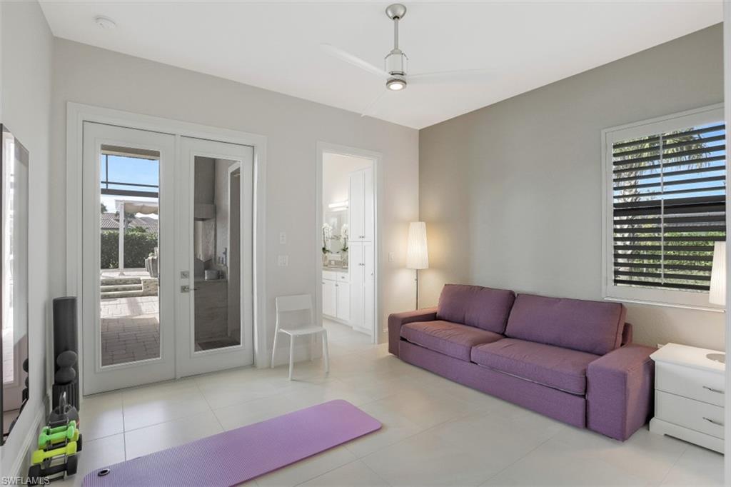 ESPLANADE - Residential