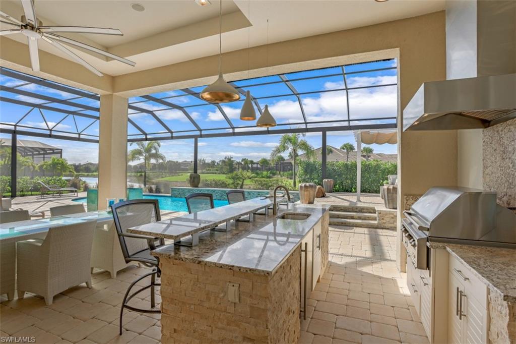 ESPLANADE - Residential