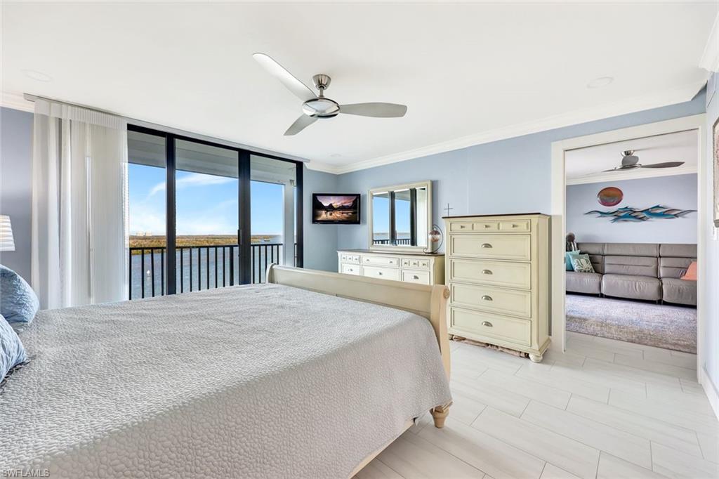 THE PALMS OF BAY BEACH - Residential