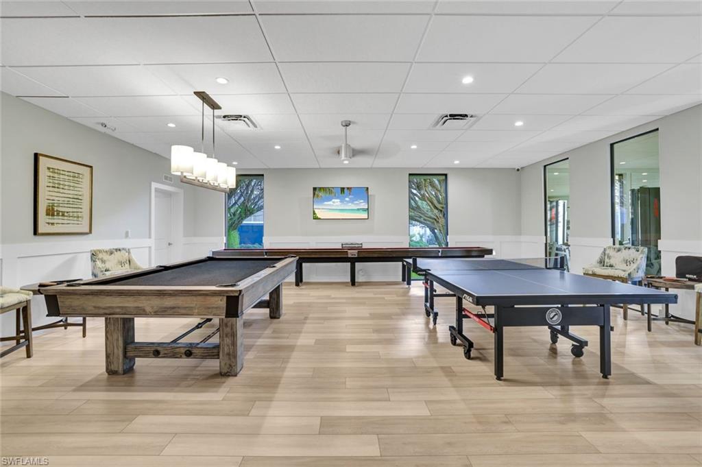 VENETIAN BAYVIEW - Residential