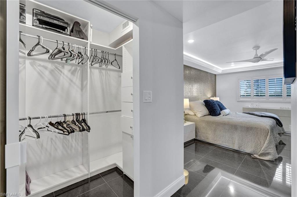 VENETIAN BAYVIEW - Residential