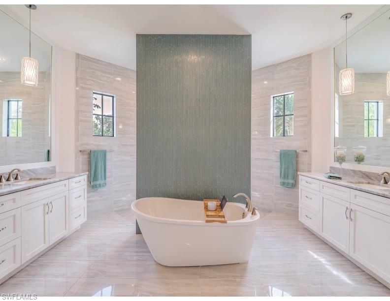 SAN CARLOS ESTATES - Residential