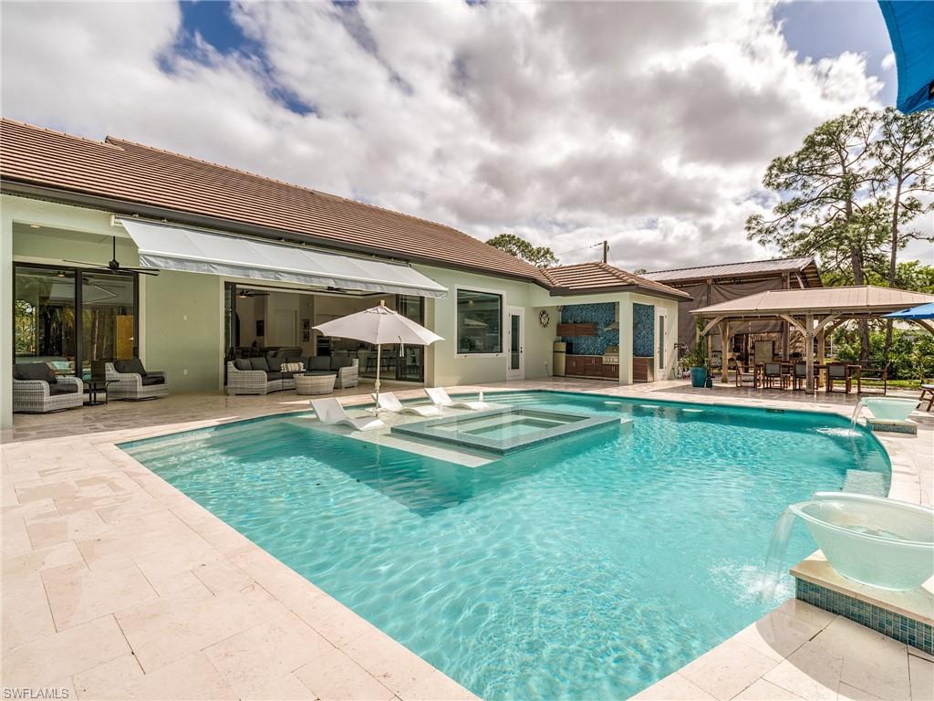 SAN CARLOS ESTATES - Residential