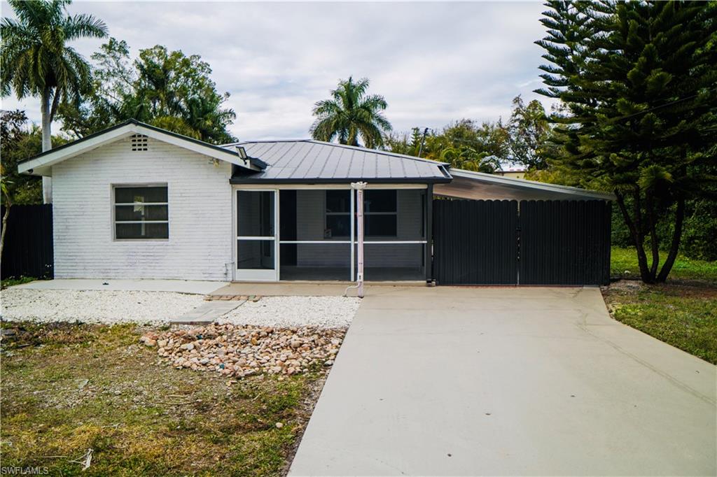 NORTH FORT MYERS - Residential