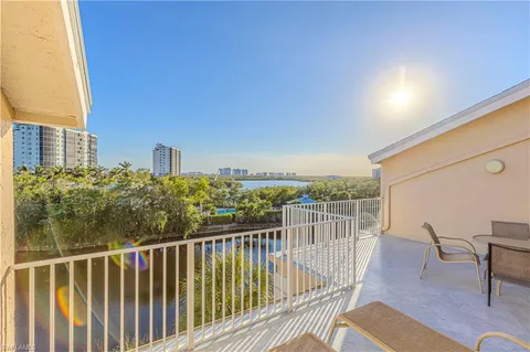 380 Horse Creek Dr Unit 204, Naples, FL 34110 - #: 224100816