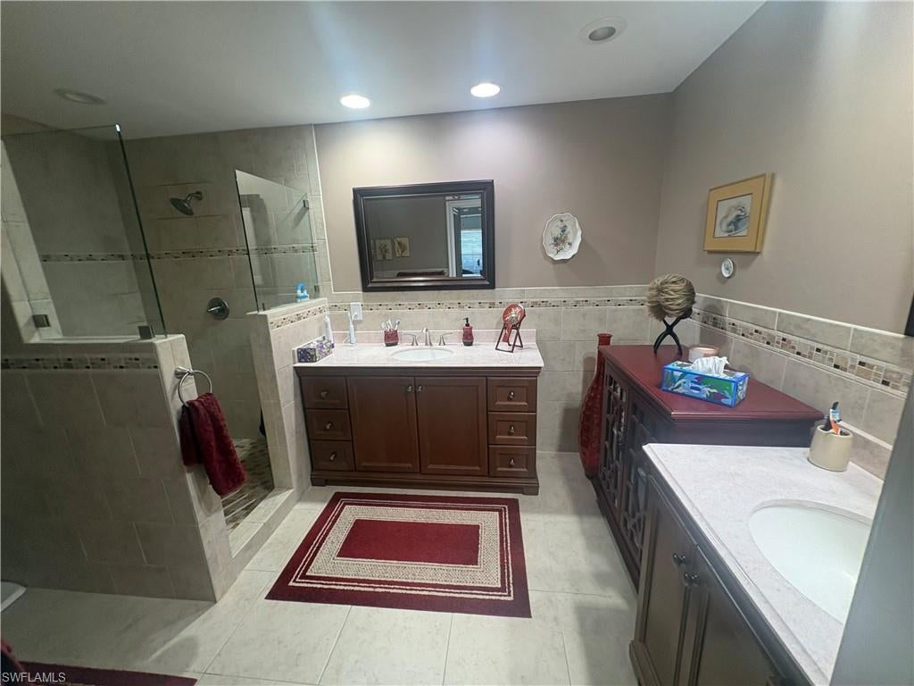 8184 Saratoga DR 801