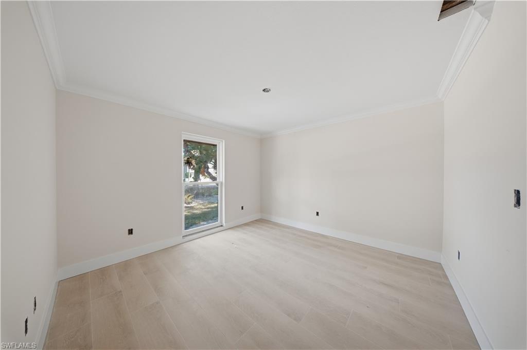 BEACHVIEW COUNTRY CLUB ESTATES - Residential