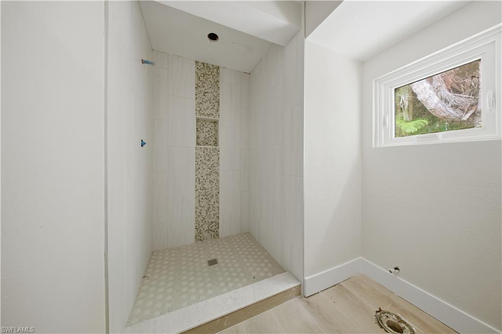 BEACHVIEW COUNTRY CLUB ESTATES - Residential