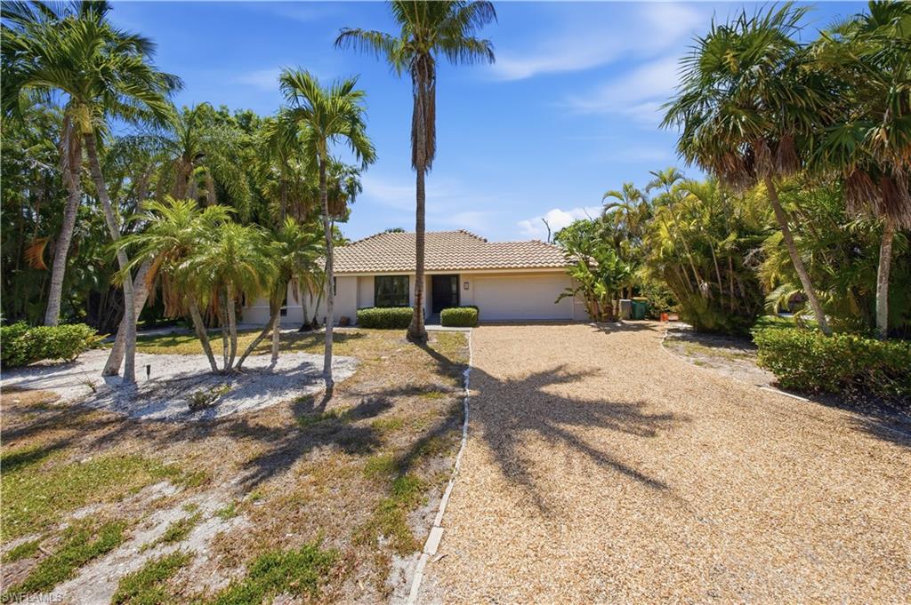 BEACHVIEW COUNTRY CLUB ESTATES - Residential