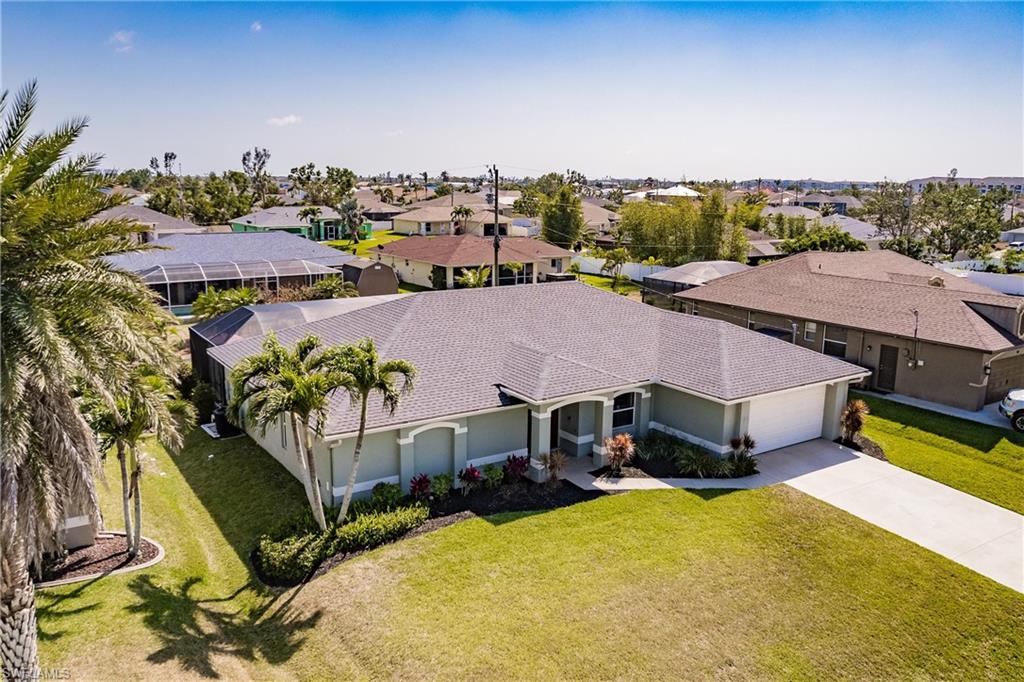 CAPE CORAL - Residential