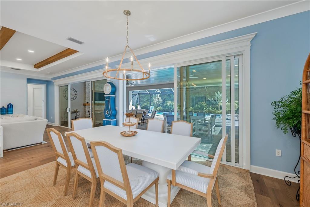 VALENCIA TRAILS - Residential