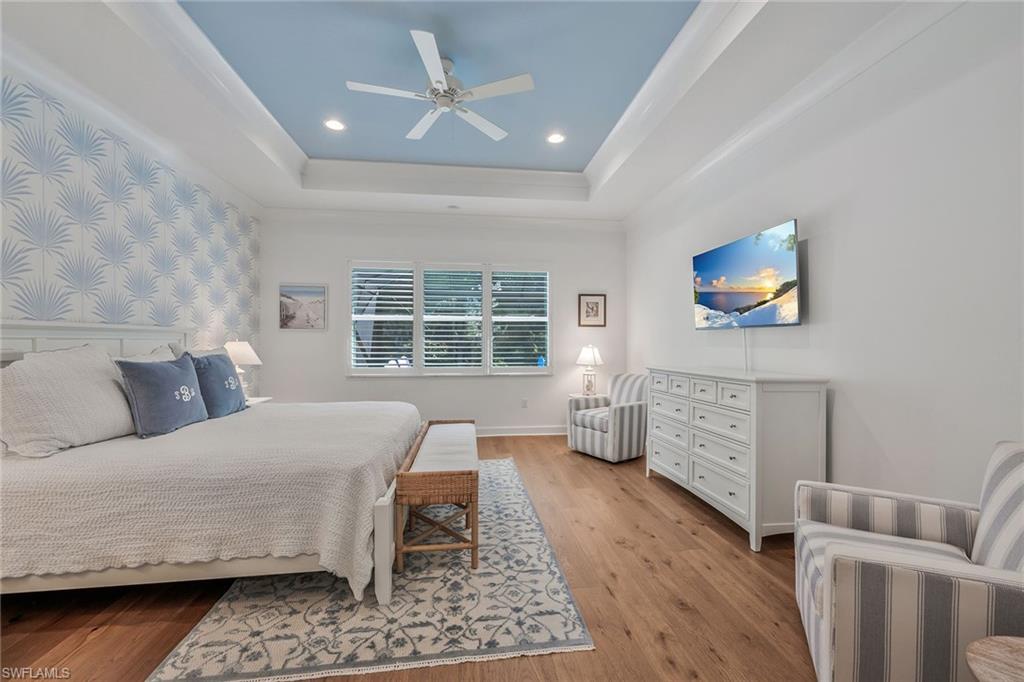 VALENCIA TRAILS - Residential