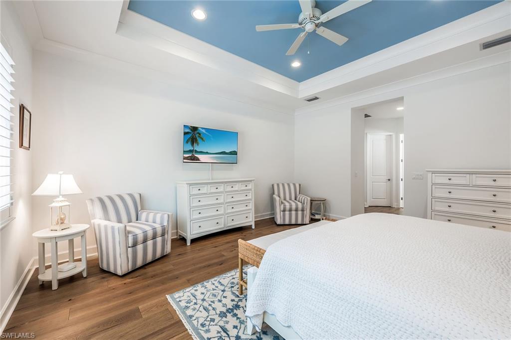 VALENCIA TRAILS - Residential