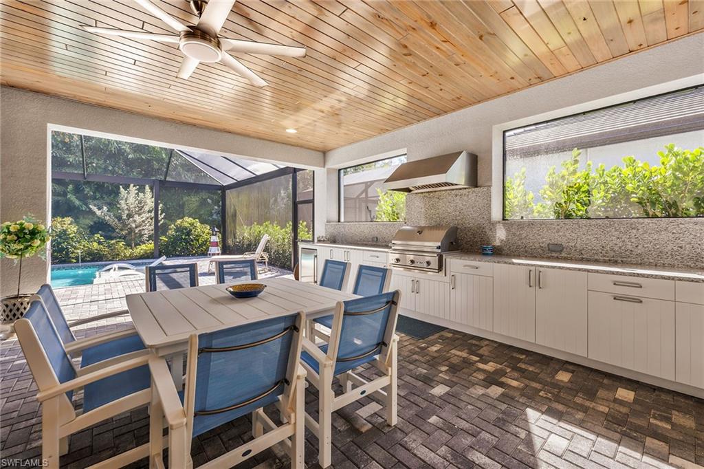 VALENCIA TRAILS - Residential