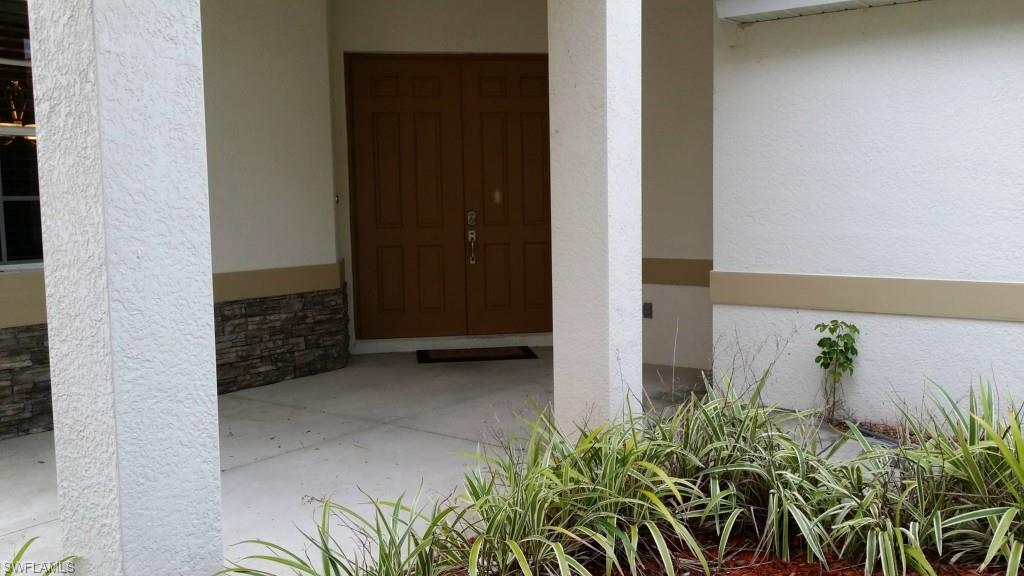 CORAL LAKES - Residential