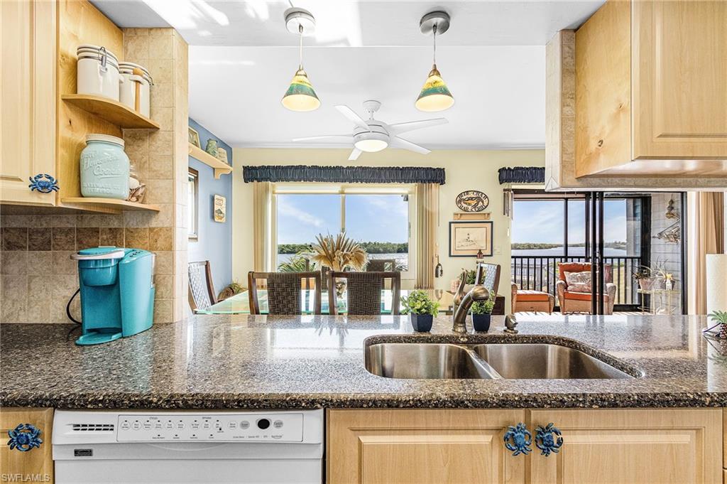 BLUE CRAB KEY - Residential