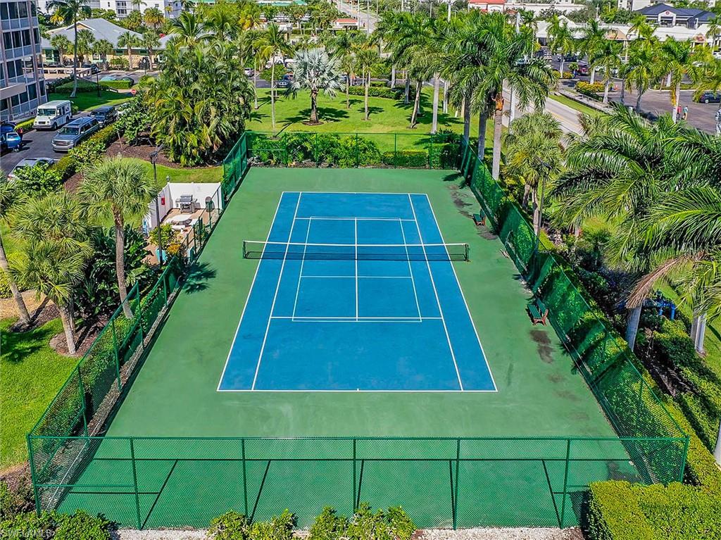 CRECIENTE CONDO NORTH - Residential