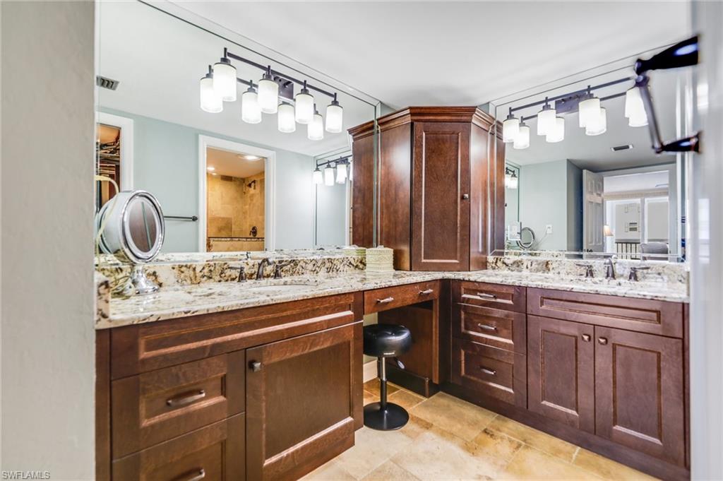 CRECIENTE CONDO NORTH - Residential