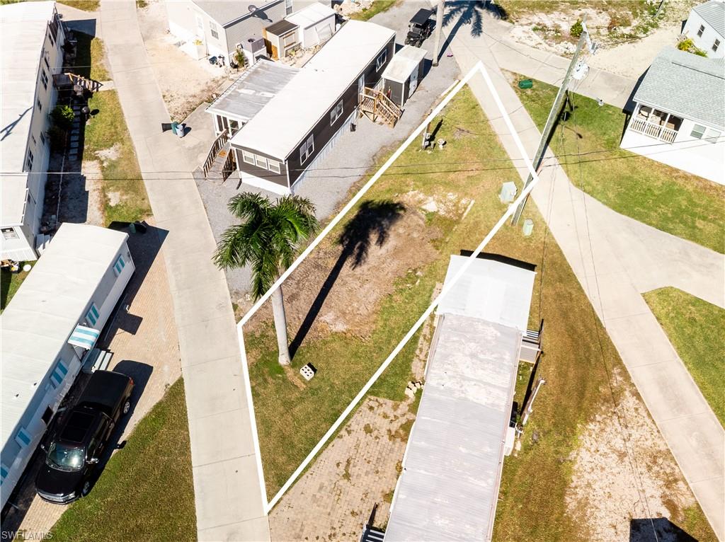 CAPN MACS MOBILE HOME - Land