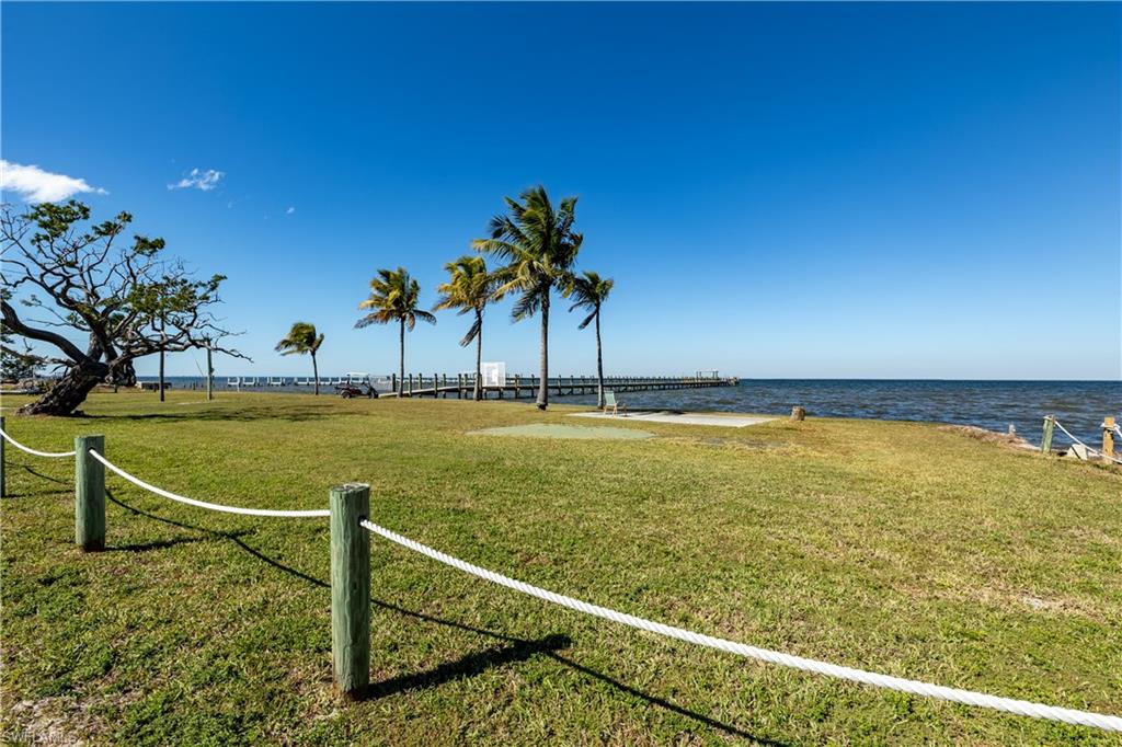 CAPN MACS MOBILE HOME - Land