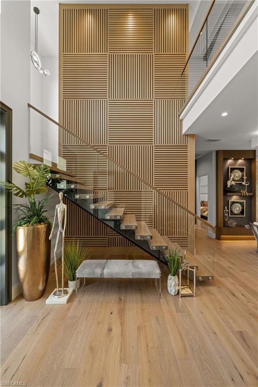 AQUALANE SHORES - Residential