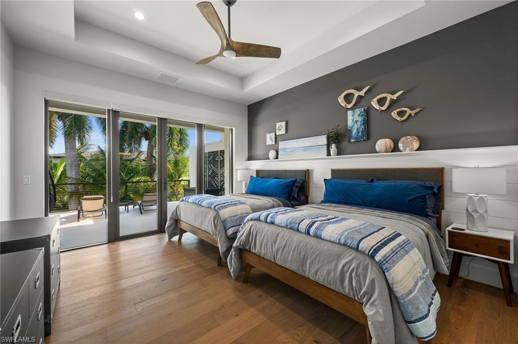 AQUALANE SHORES - Residential