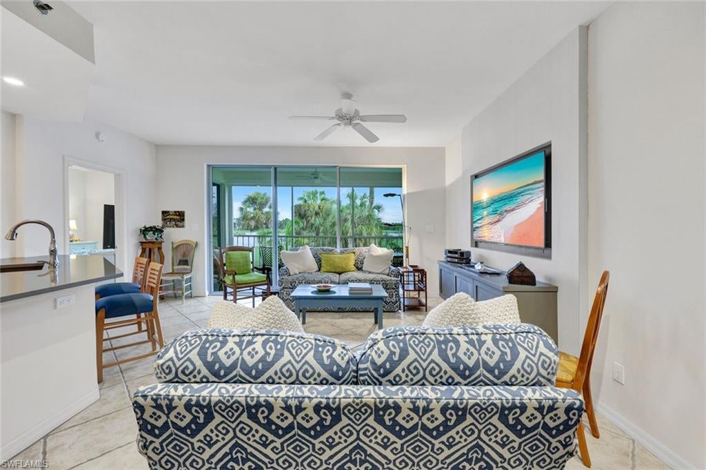 4130 Bayhead DR 105