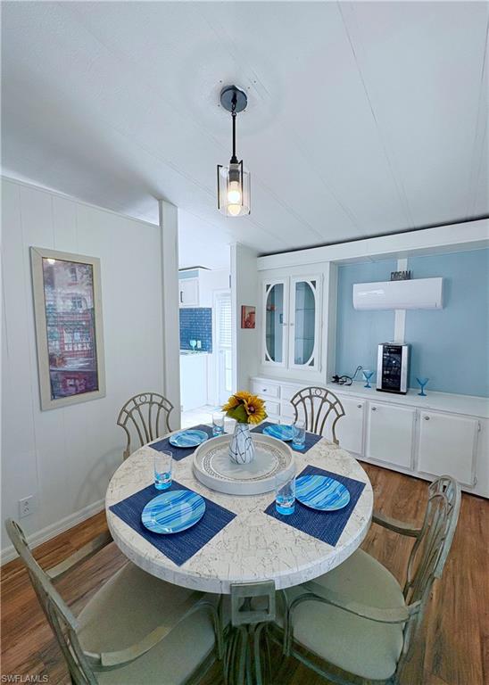 LAKE ARROWHEAD MOB VILLAGE - Residential