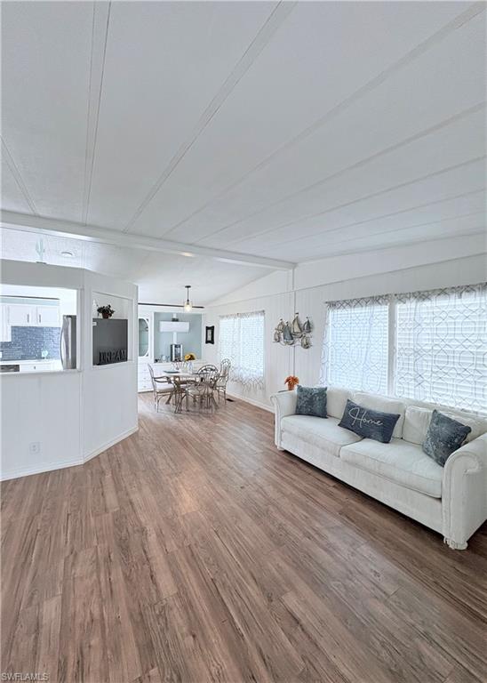 LAKE ARROWHEAD MOB VILLAGE - Residential