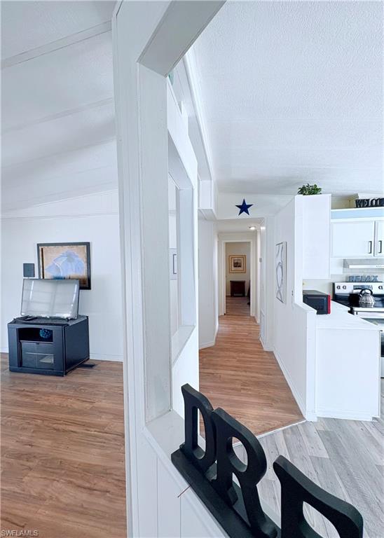 LAKE ARROWHEAD MOB VILLAGE - Residential