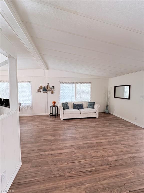 LAKE ARROWHEAD MOB VILLAGE - Residential