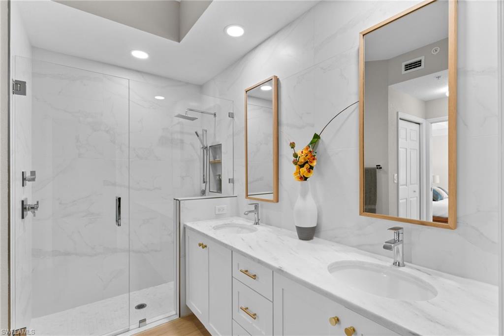 WILLOW BEND AT STONEBRIDGE - Residential