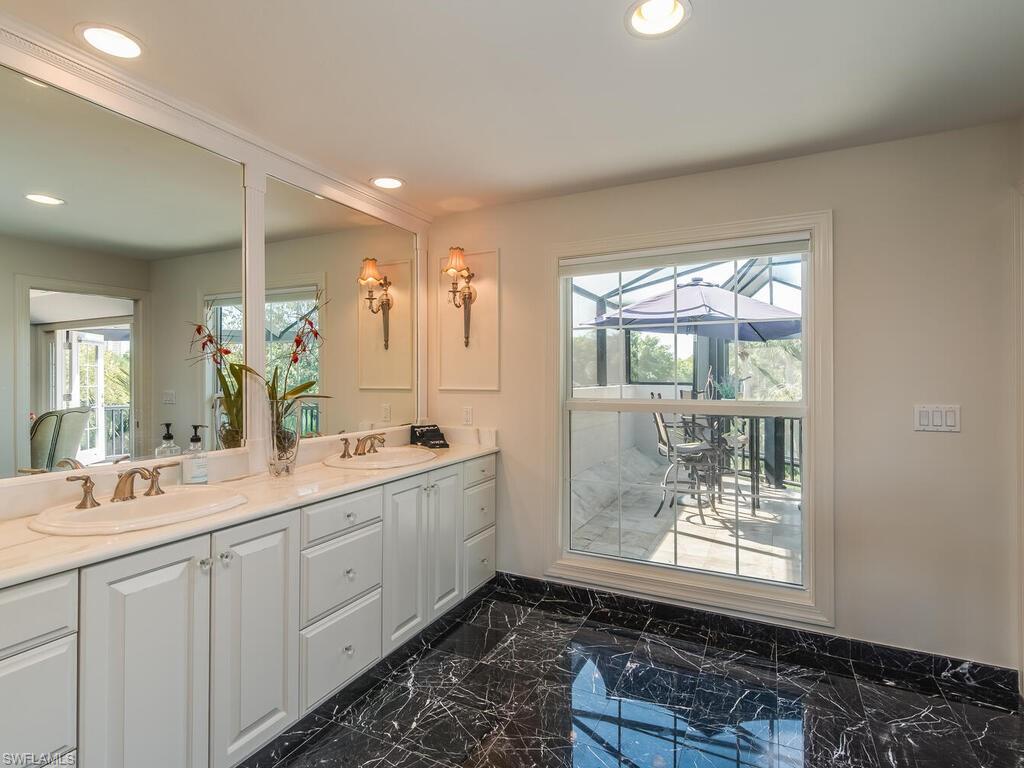 OAKMONT - Residential