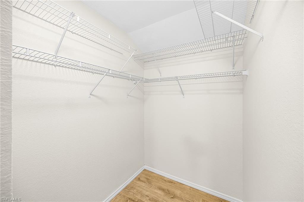 VENETIAN PALMS - Residential