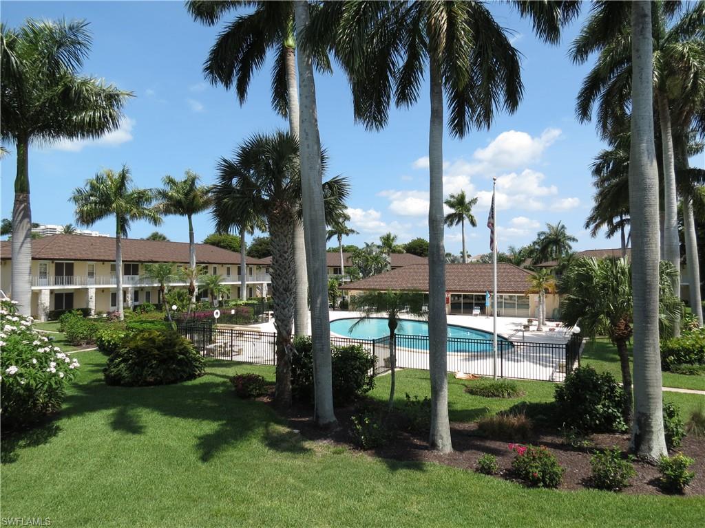 AQUARIUS APTS OF MARCO ISLAND - Residential