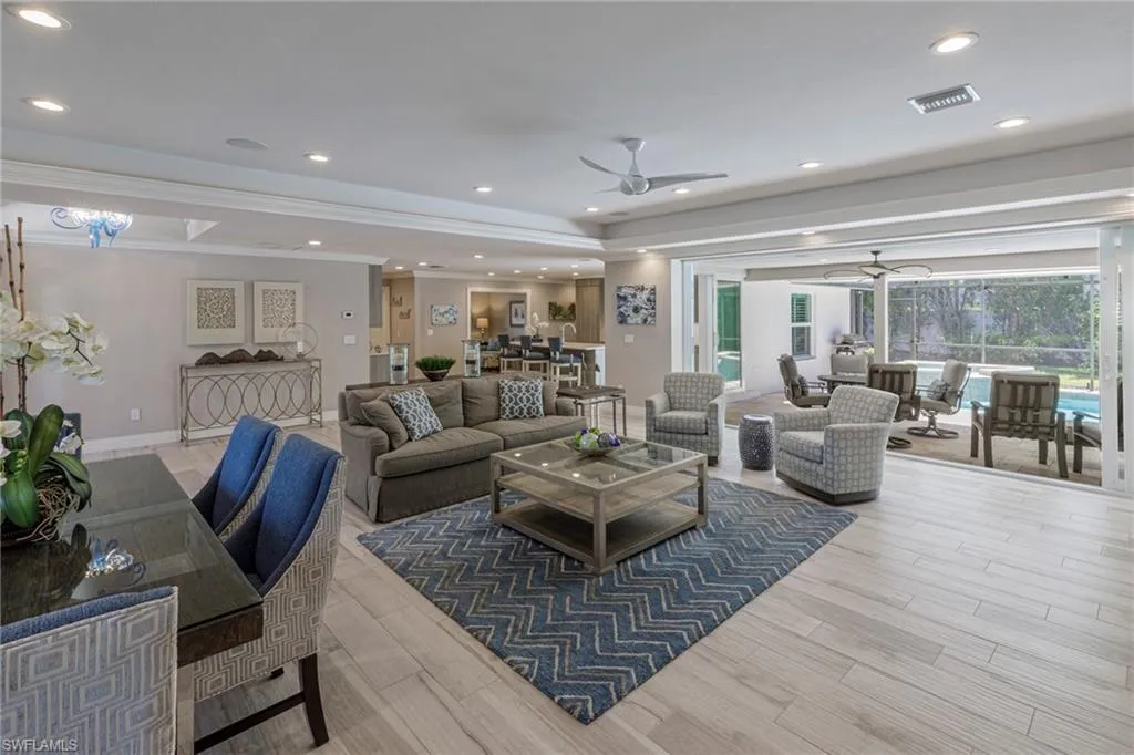 Naples, Florida 34103, United States, 3 Bedrooms Bedrooms, ,4 BathroomsBathrooms,Residential,Active,54947