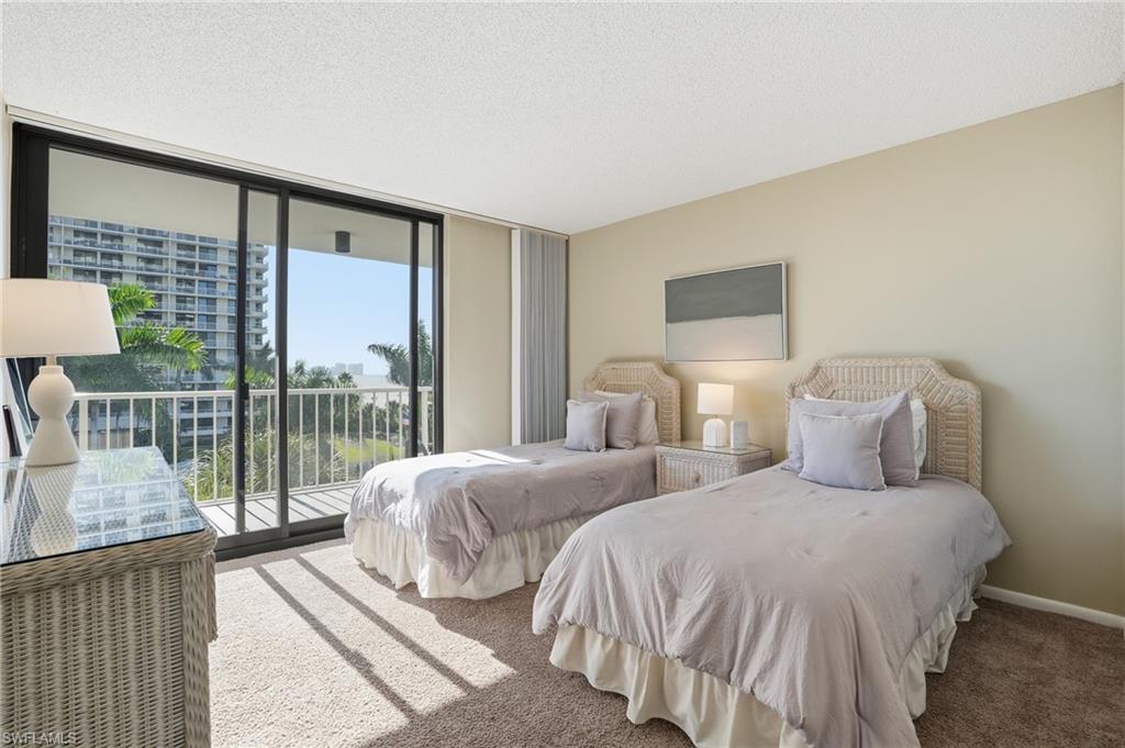 SOUTH SEAS - Residential