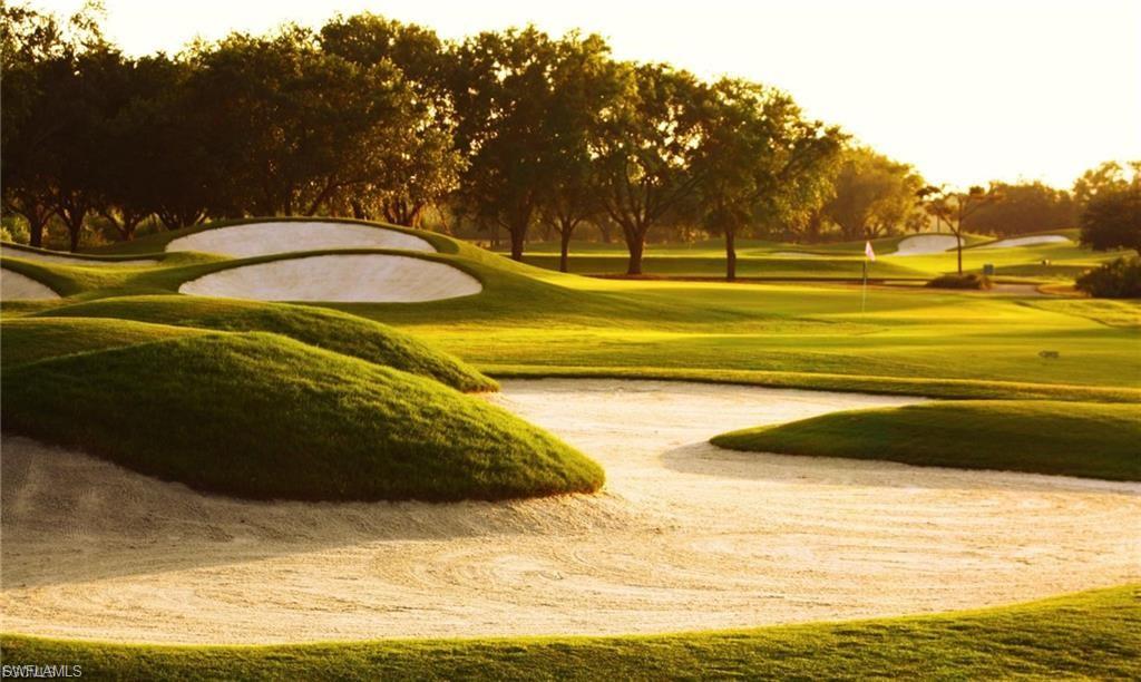 ROYAL GREENS - Residential