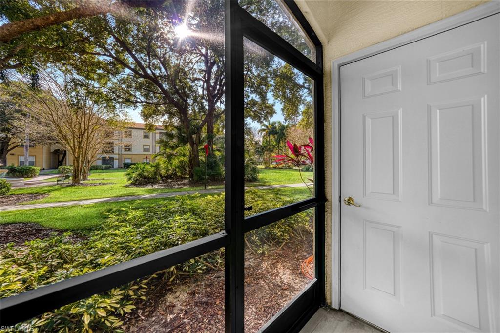 ROYAL GREENS - Residential